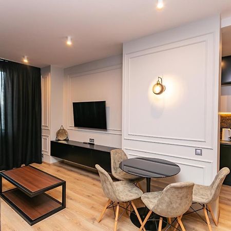 Petrovdom Apartment 183А-183B In Rc New York Concept House, 74 Antonovycha Street Kiev Exterior foto